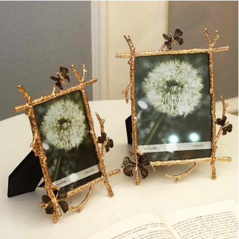 Nordic metal rotating picture frame 6 
