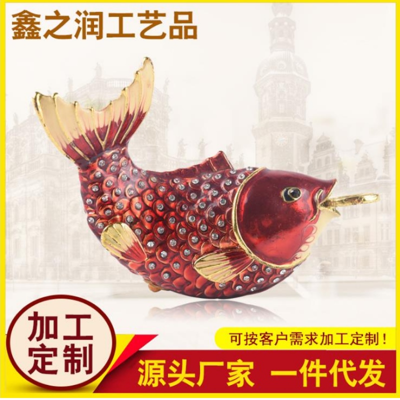 European and American modern living room porch TV cabinet goldfish decoration auspicious home decoration opening housewarming wedding gift