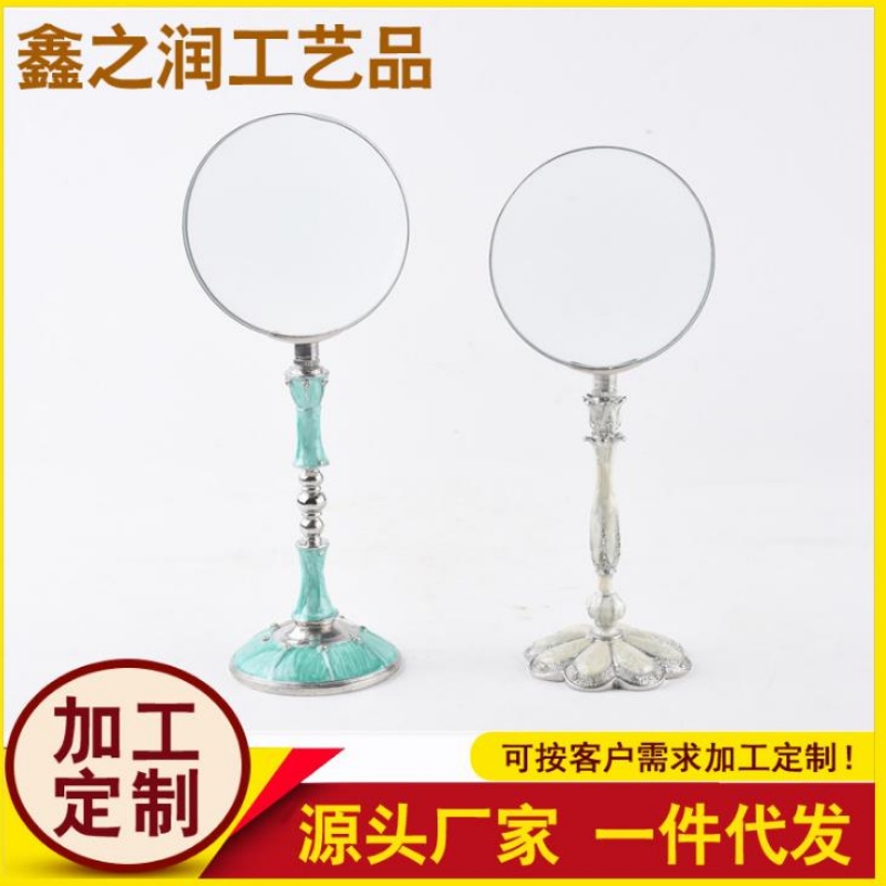 Modern and creative home decoration, living room, zinc alloy technology, study, display, metal magnifier